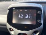 Peugeot 108 Photo 18