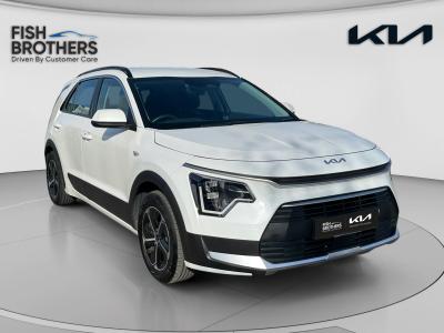 Used 2022 Kia Niro 1.6 GDi HEV 2 White Pearl at Kia Motors UK