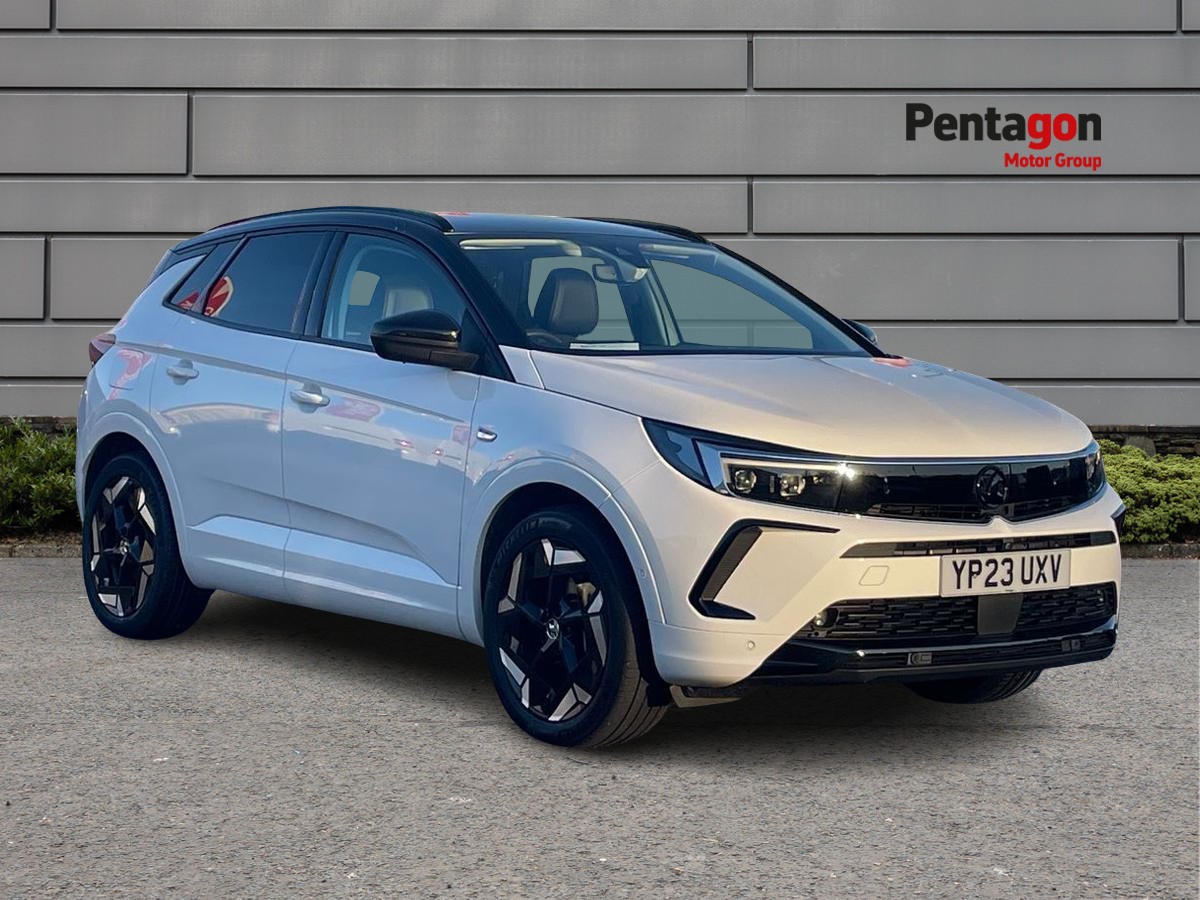 Vauxhall Grandland Hybrid in 20 965