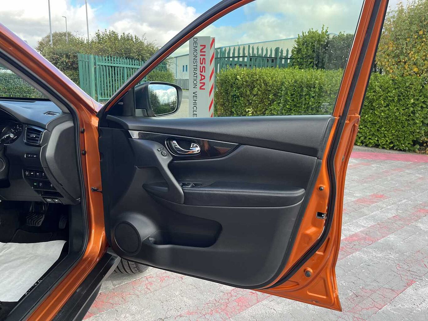 Nissan X-trail Station Wagon Photo 22