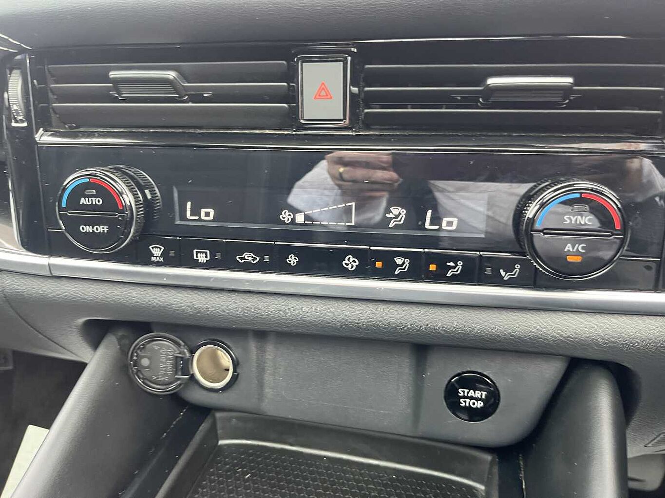 Nissan Qashqai Photo 32