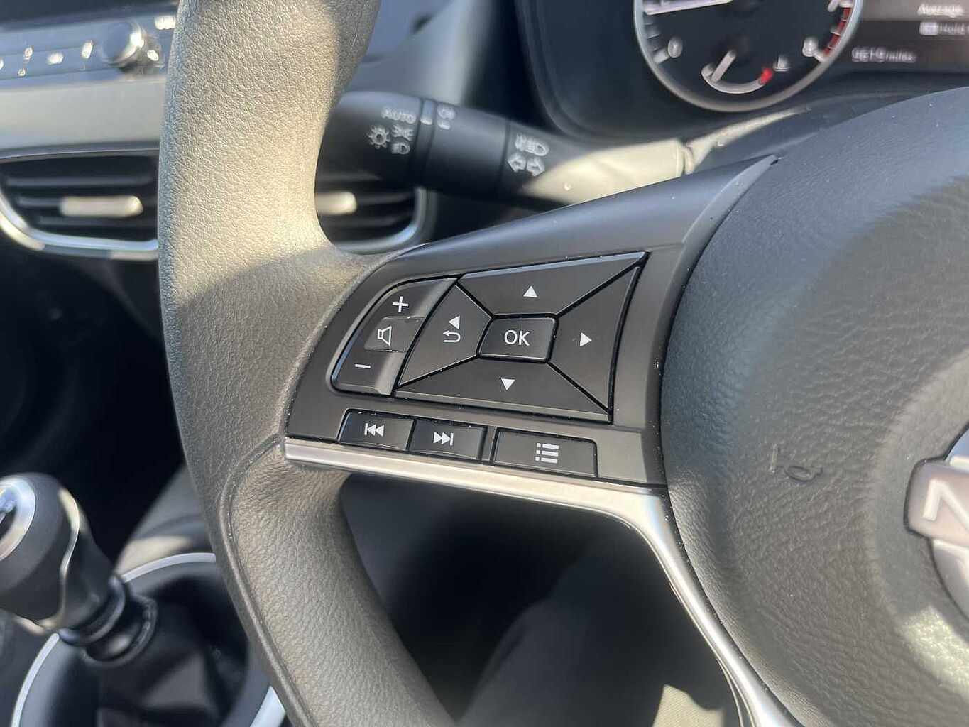 Nissan Juke Photo 24