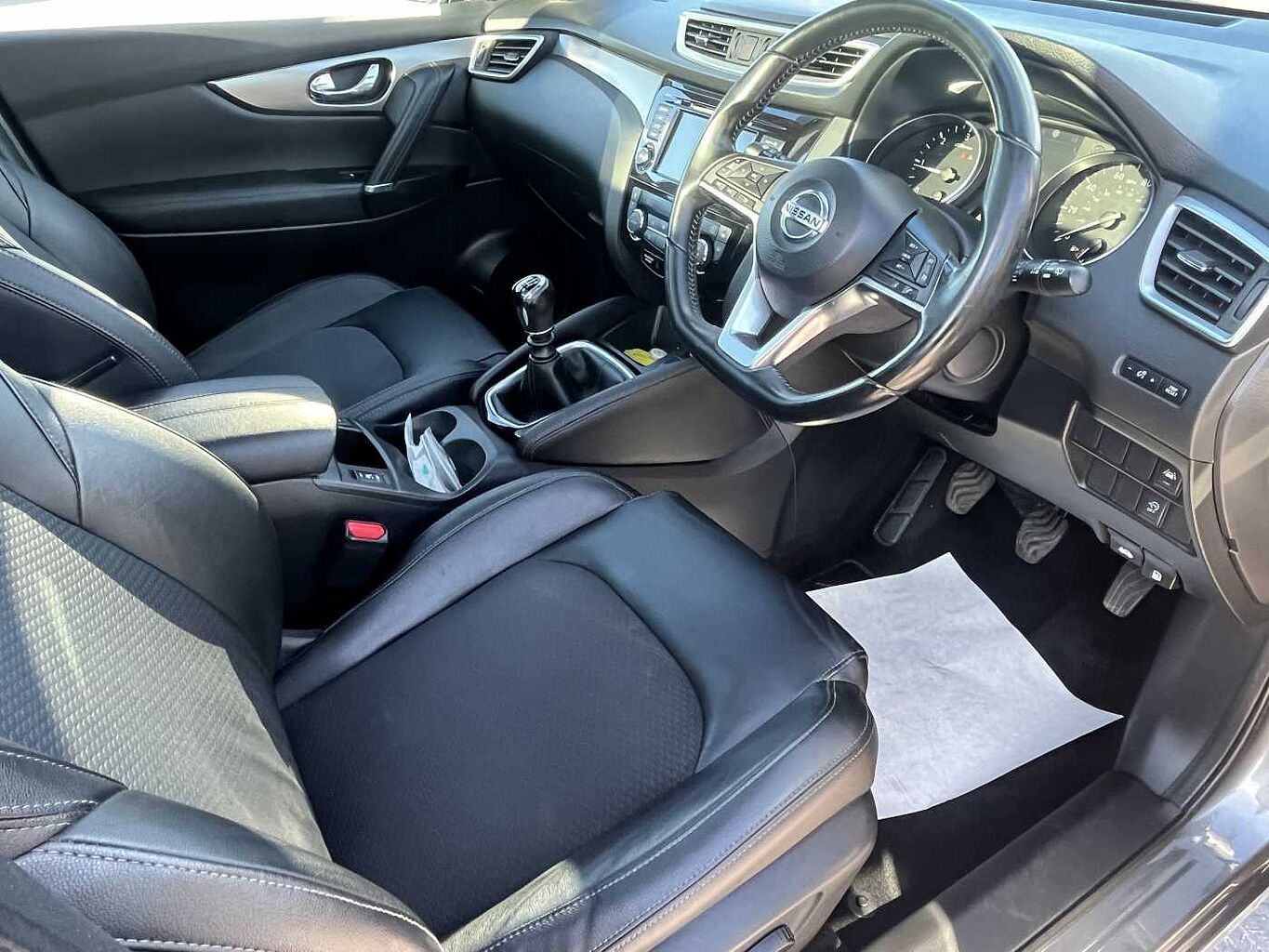 Nissan Qashqai Photo 16