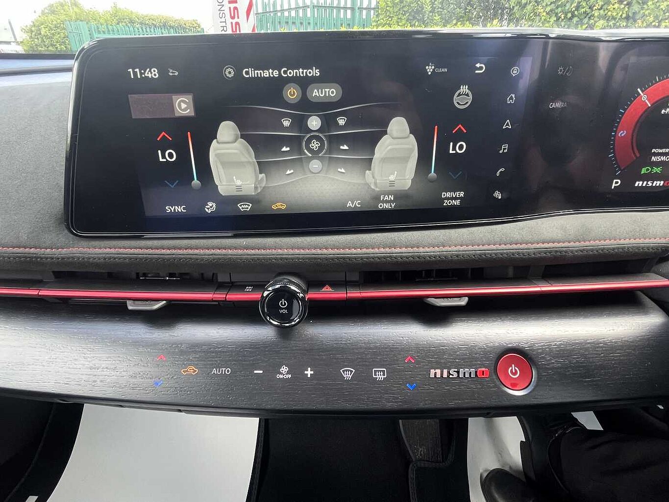 Nissan Ariya Photo 26