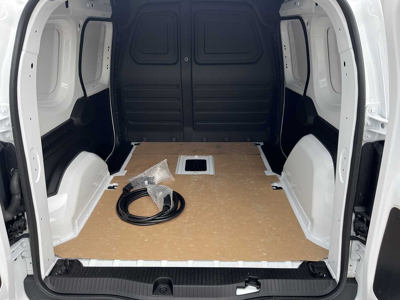 Nissan Townstar L1 Photo 12