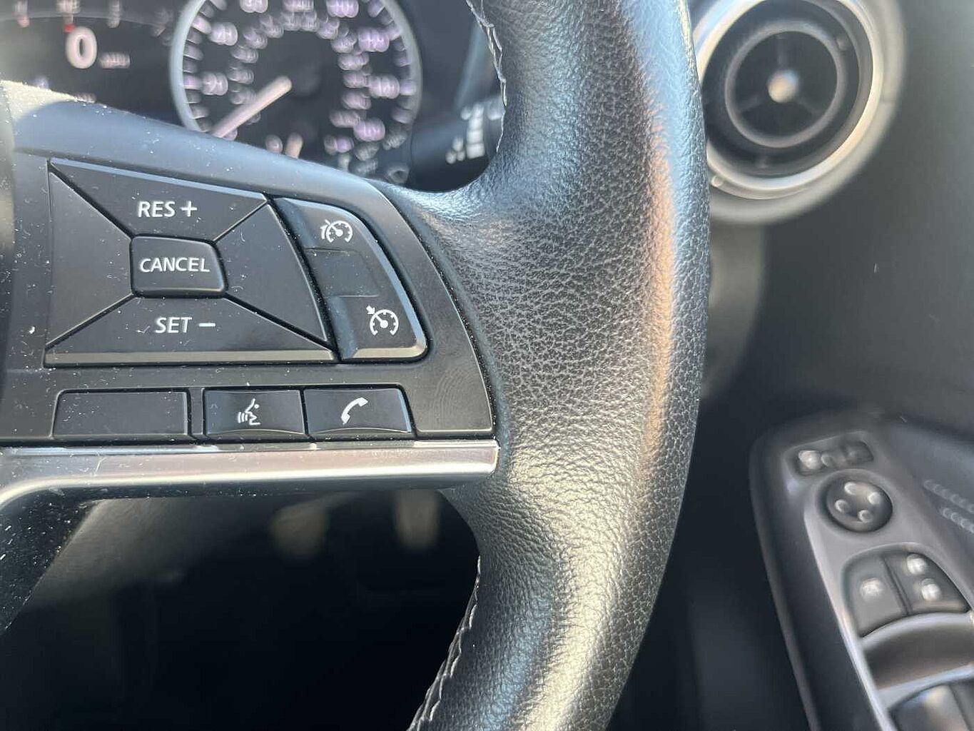 Nissan Juke Photo 19