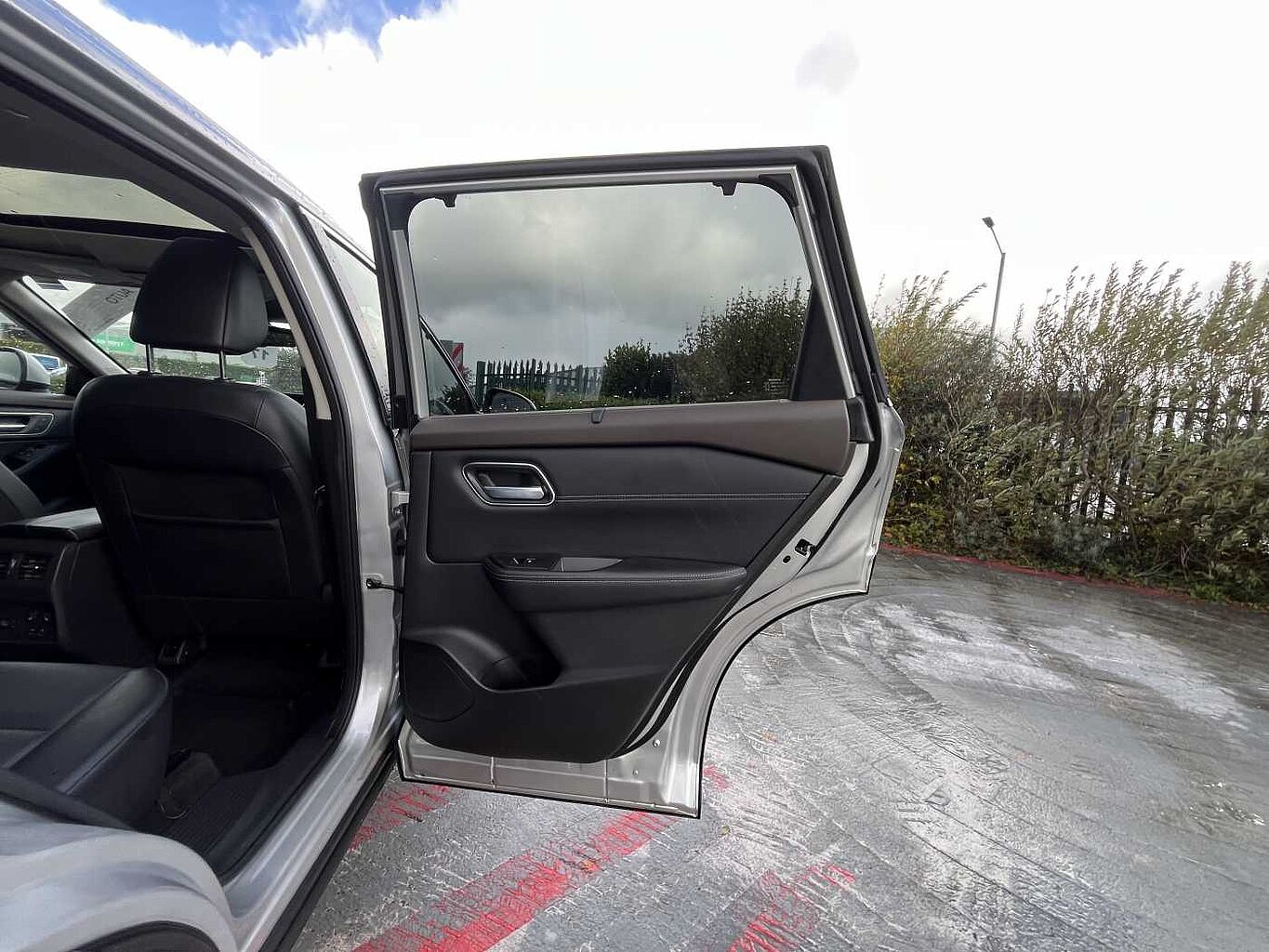 Nissan X-trail Station Wagon Photo 10
