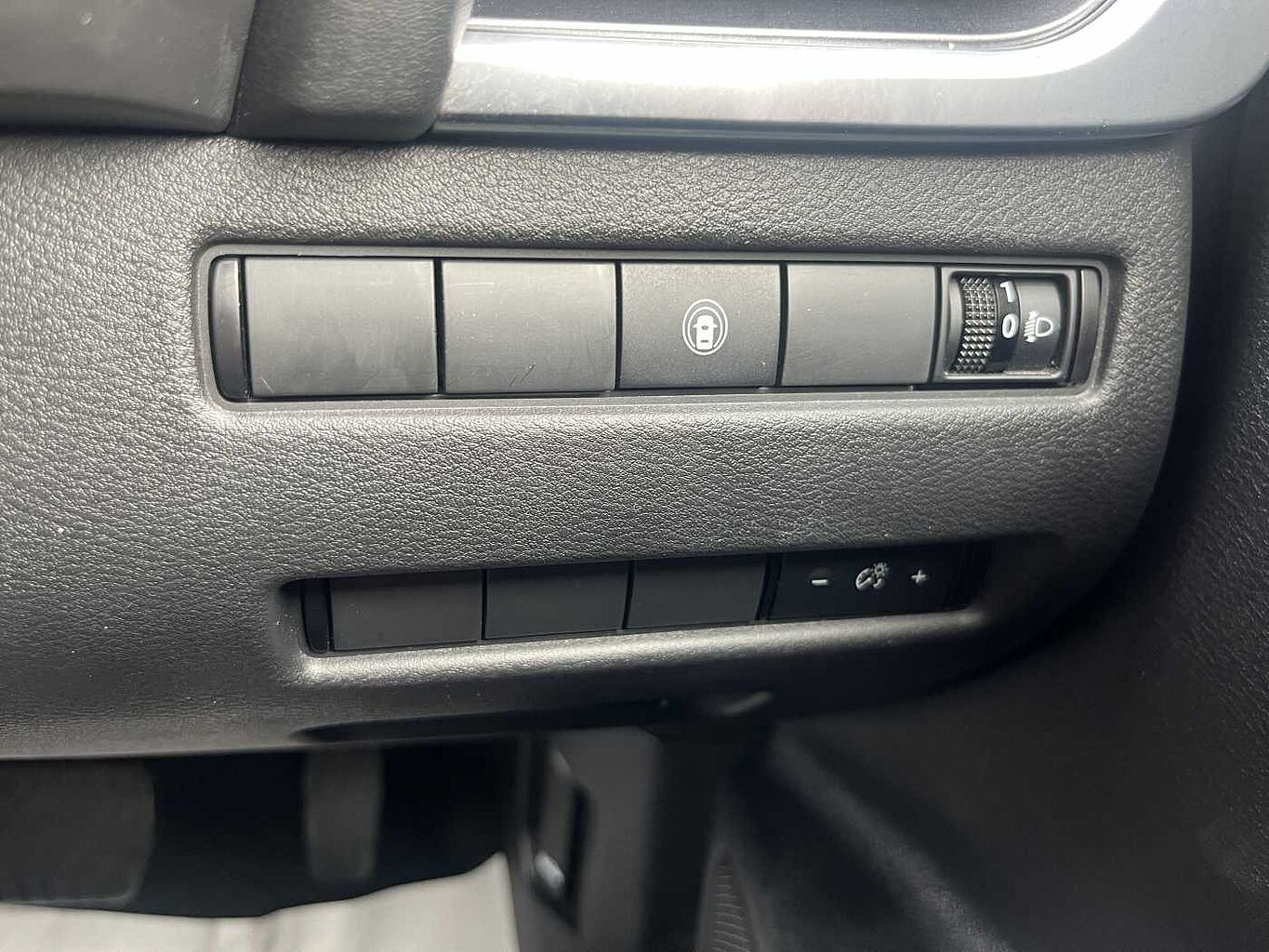 Nissan X-trail Station Wagon Photo 27