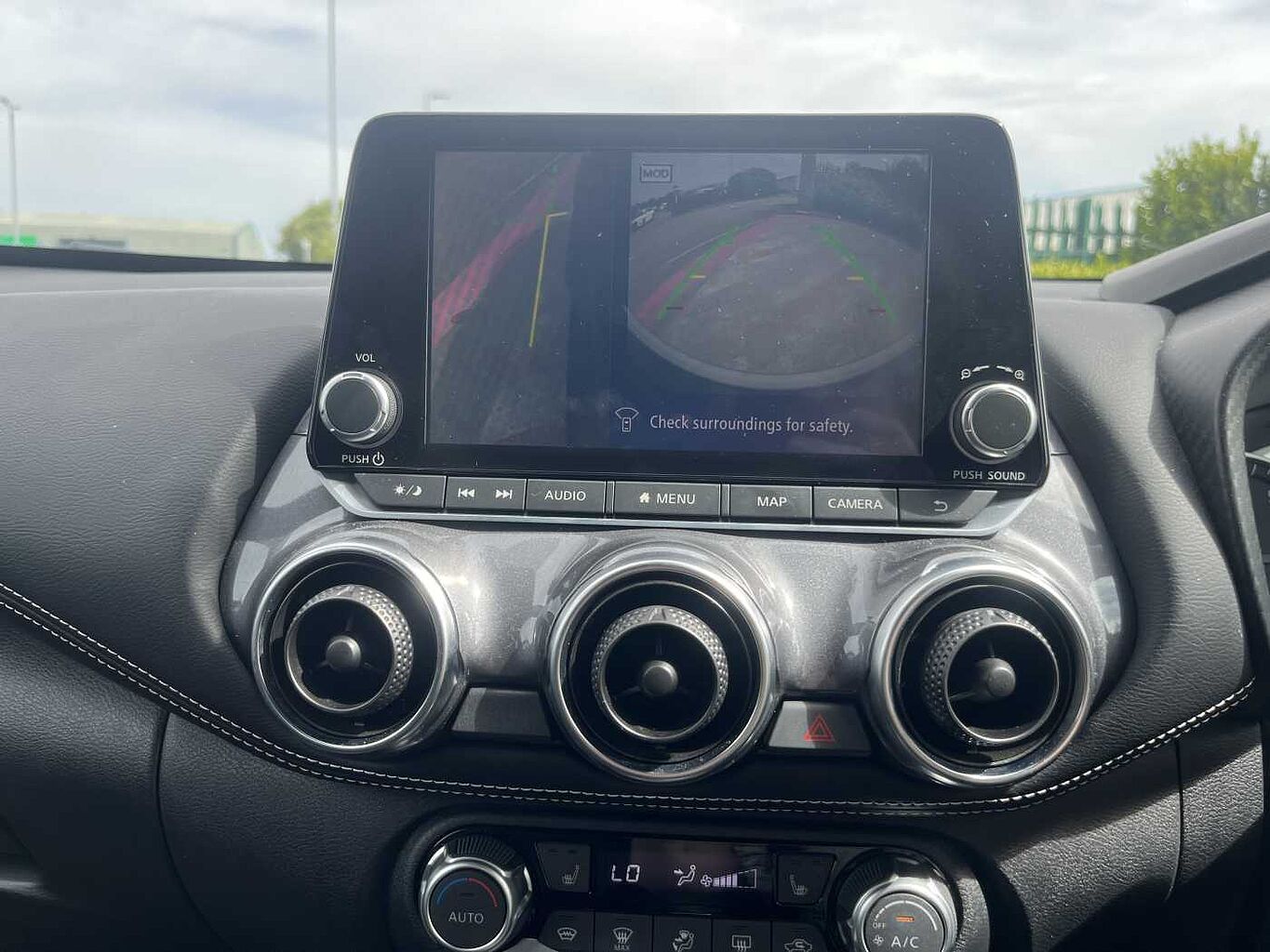 Nissan Juke Photo 34