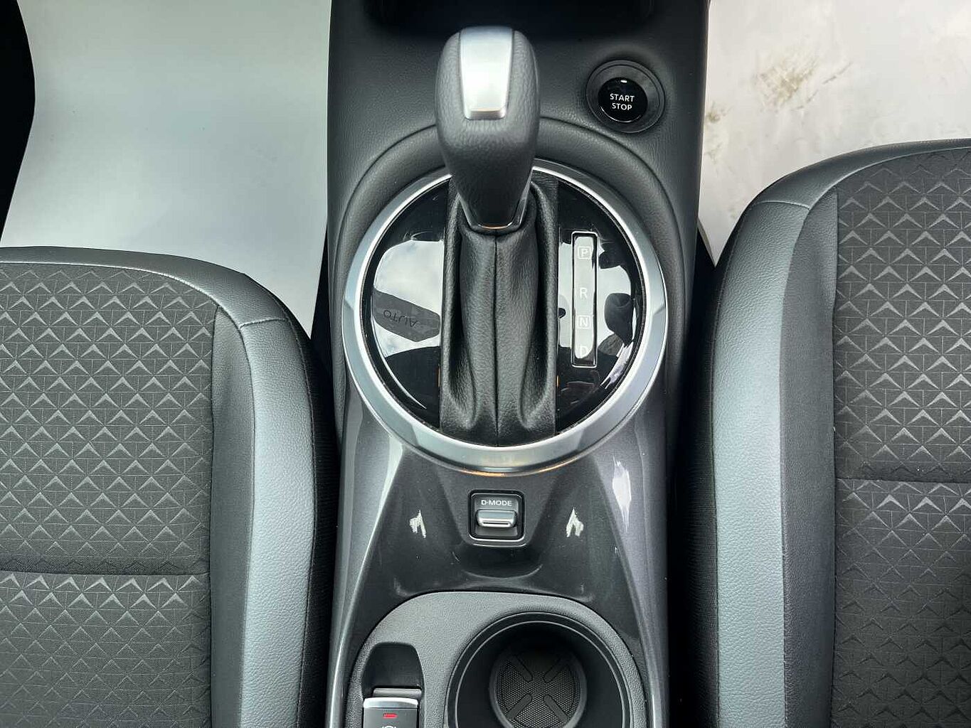 Nissan Juke Photo 17