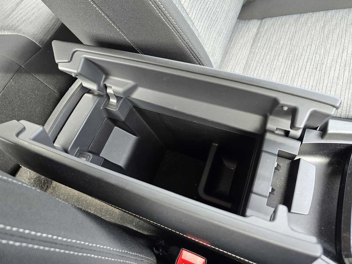 Nissan X-trail Station Wagon Photo 22