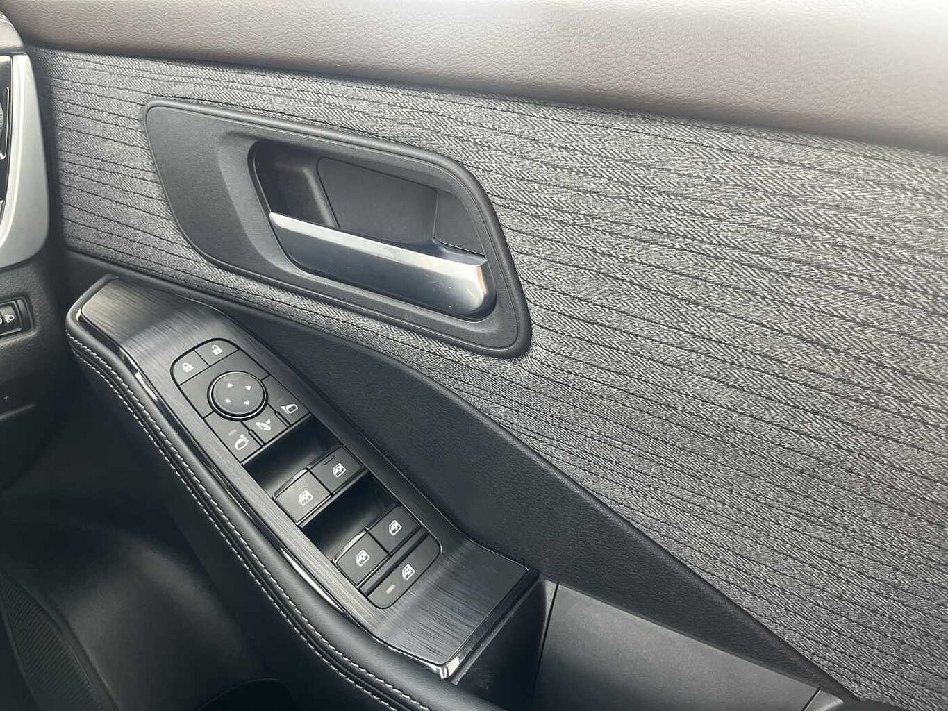 Nissan X-trail Station Wagon Photo 28