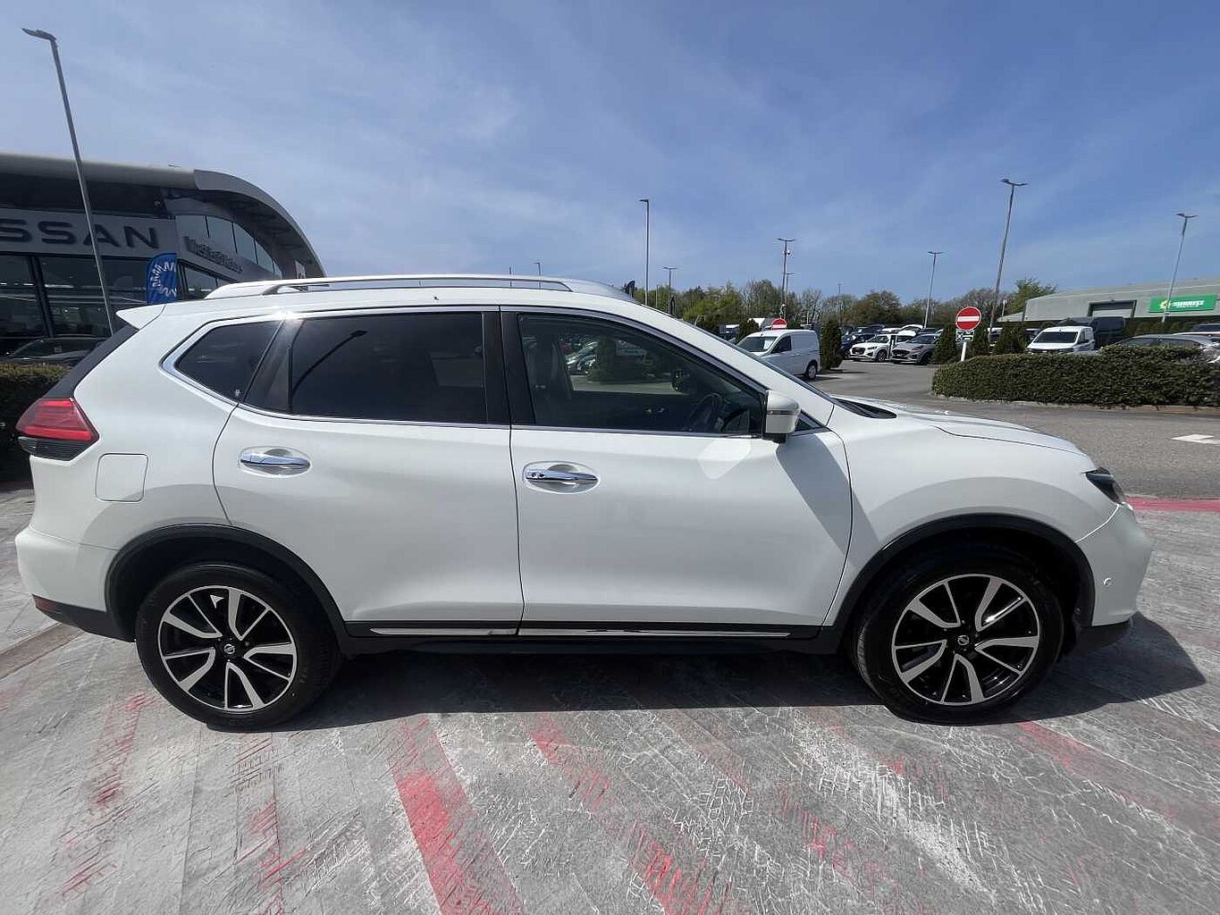 Nissan X-trail Station Wagon Photo 3