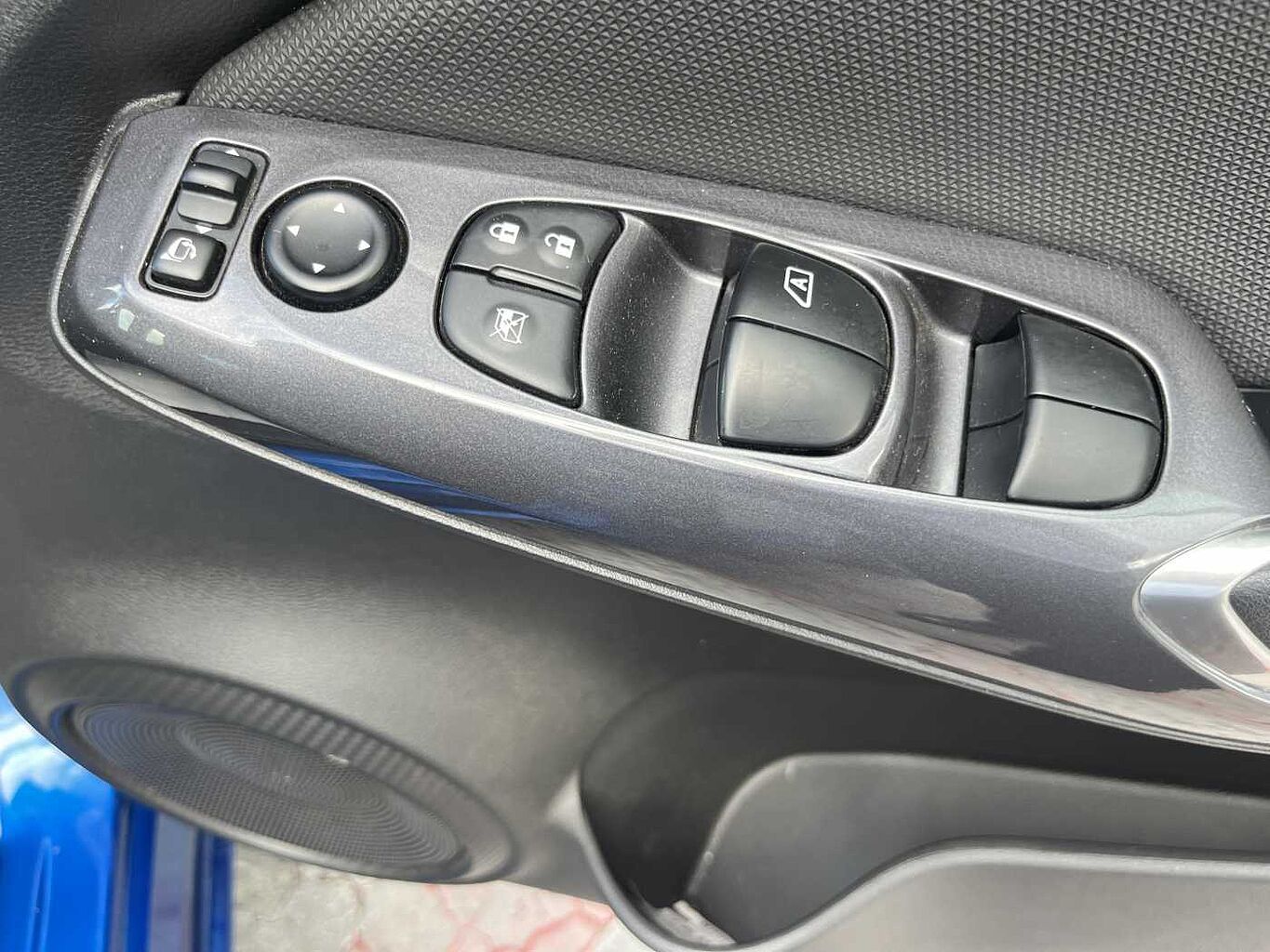 Nissan Juke Photo 17