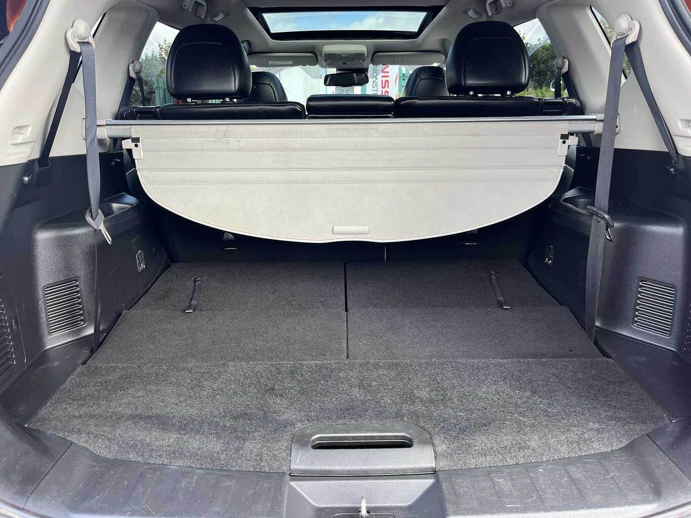 Nissan X-trail Station Wagon Photo 14
