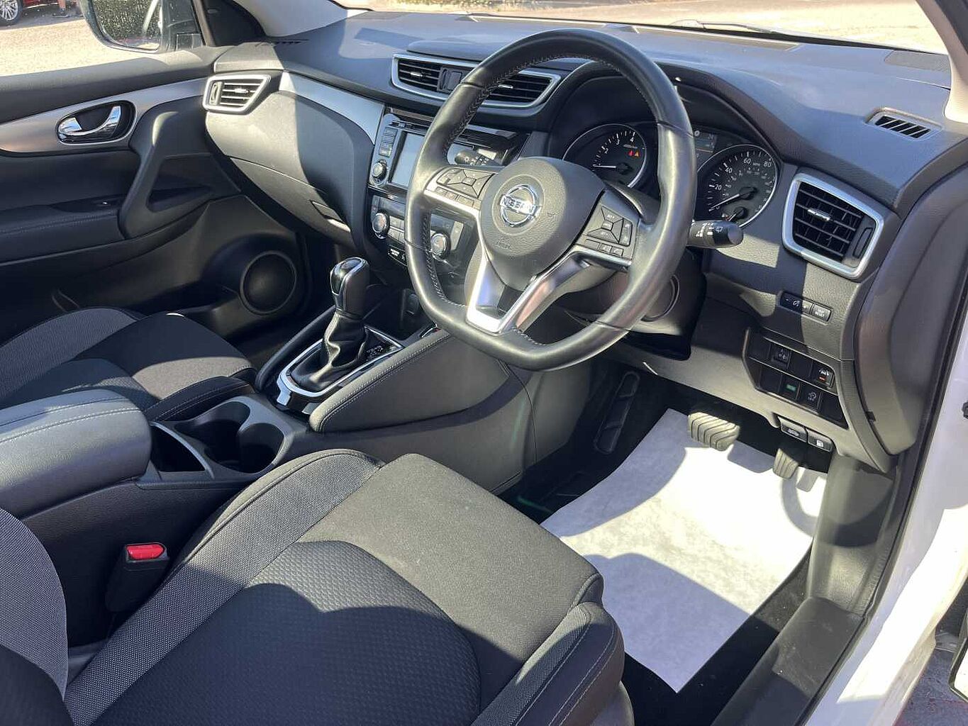 Nissan Qashqai Photo 17