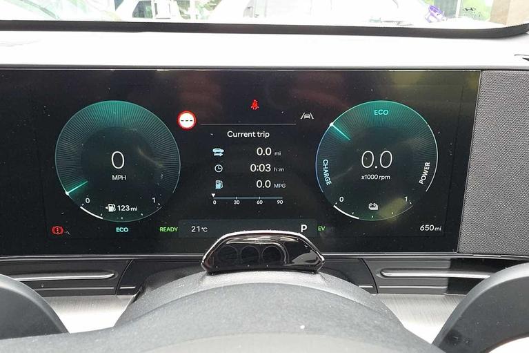 Used Hyundai KONA WM75XTH 11