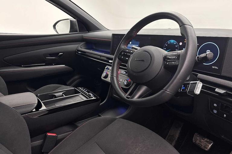 Used Hyundai TUCSON EF25XYN 7