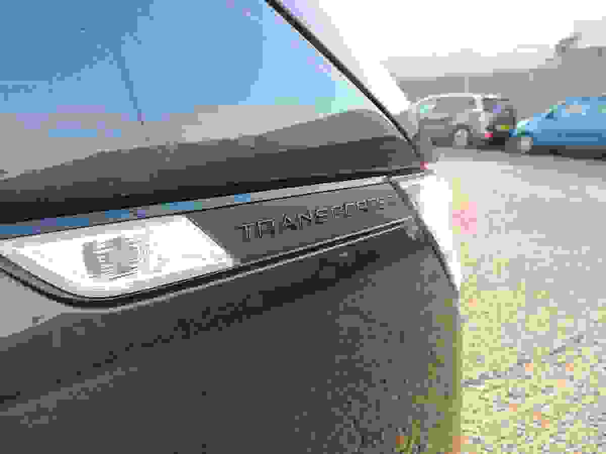 Volkswagen Transporter Photo modix-0513058496f3b5c1e674e6799f40bf0f4eaf145e.jpg