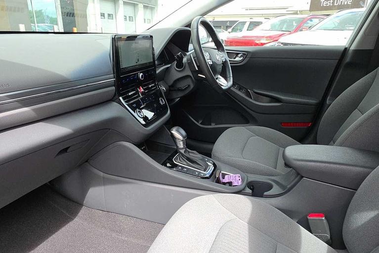 Used Hyundai IONIQ WM72ZYY 2