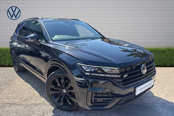 Used 2021 Volkswagen Touareg 3.0 V6 TDI 4Motion Black Edition 5dr Tip Auto **FACTORY TOWBAR** Deep black at Martins Group
