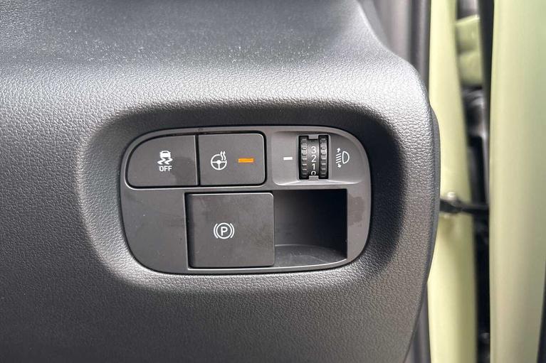 Used Hyundai Inster WP75URR 24