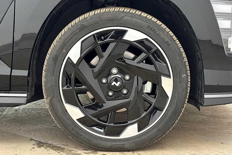 Used Hyundai KONA EN75YEU 9