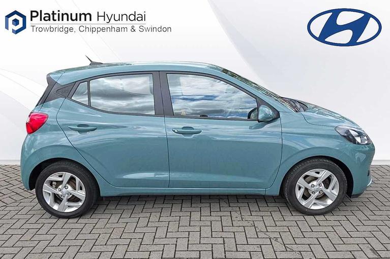 Used Hyundai i10 CV22OPO 5
