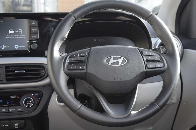 Used Hyundai i10 GY73UDB 18