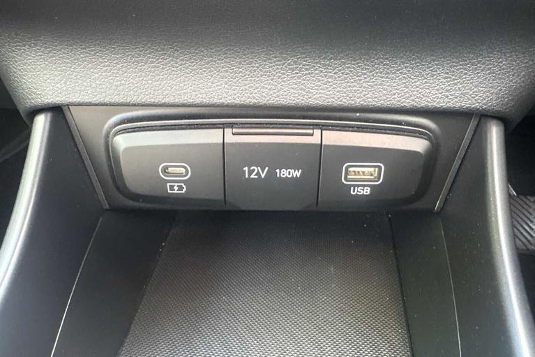 Used Hyundai i20 WV25CJZ 18