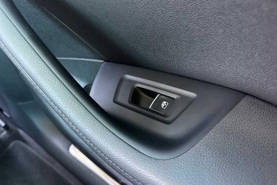 Volkswagen Passat Photo modix-07b0c757a65b3496e07328b26fa719484571479f.jpg