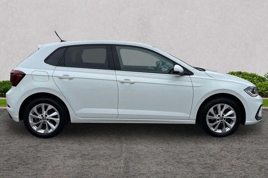 Volkswagen Polo Photo modix-08b10dc90bc8215aa148211dae99a19fae8076df.jpg