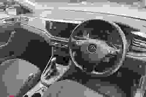 Volkswagen Polo Photo modix-0bea28036e64ba3d79665e20f3dfc176ae65328e.jpg