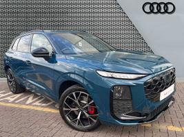 Used 2026 Audi Q3 SUV Edition 1 TFSI quattro 265 PS S tronic Malpelo blue, metallic