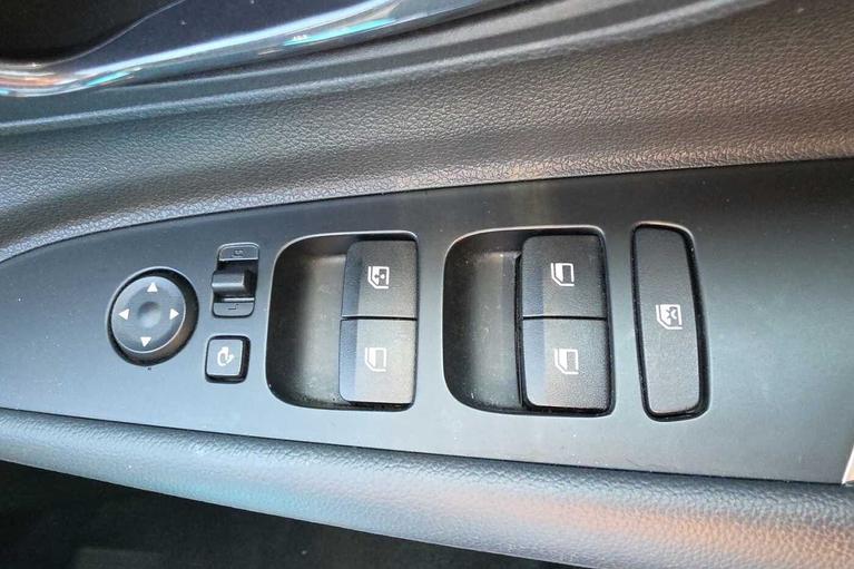 Used Hyundai BAYON BL23FJJ 18