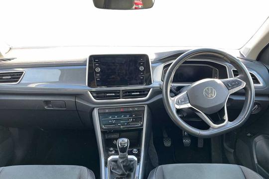 Volkswagen T-roc Photo modix-1037aa28635433c860387c09e30c201f5f8e38f0.jpg