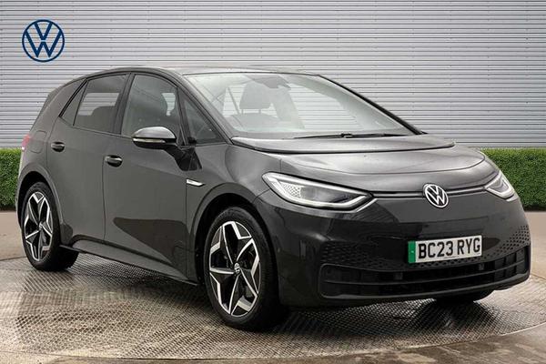 Used 2023 Volkswagen ID.3 150kW Family Pro Performance 58kWh 5dr Auto Manganese Grey at Martins Group