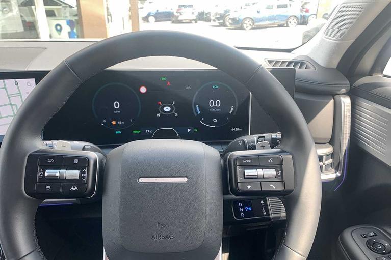 Used Hyundai SANTA FE WR75ATK 17
