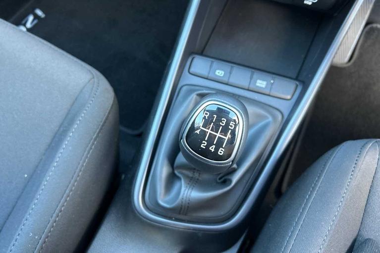 Used Hyundai i20 WR75UNV 17