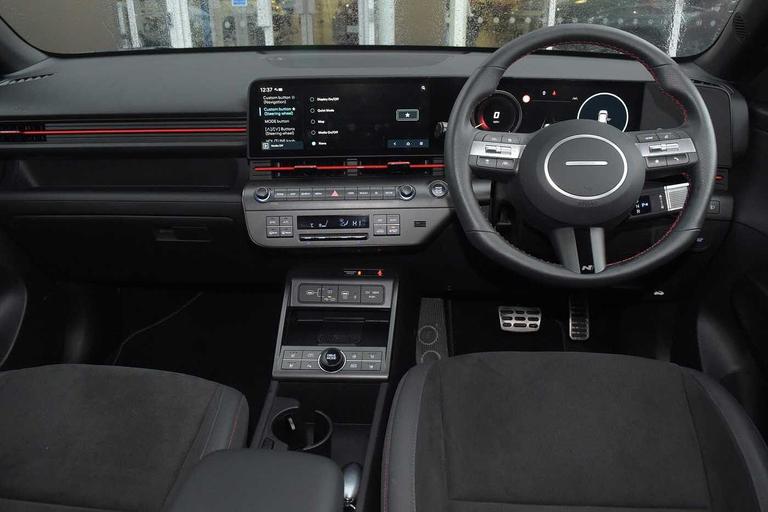 Used Hyundai KONA GX75YEG 16
