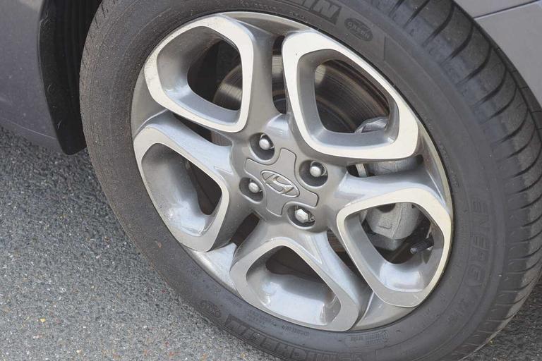 Used Hyundai i20 GU20VZL 5