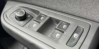 Volkswagen Golf Photo 16