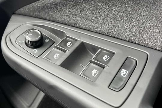 Volkswagen Golf Photo modix-141094f387aa78a30023dc9debbbe4dfda3d66b0.jpg