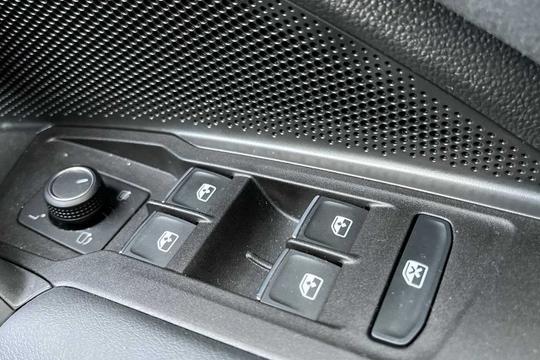 Volkswagen Tiguan Photo modix-143ab4d1f7ca6e88d32c52546db497a0c8d52b98.jpg