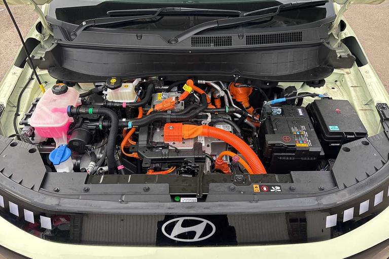 Used Hyundai Inster WP75URR 8