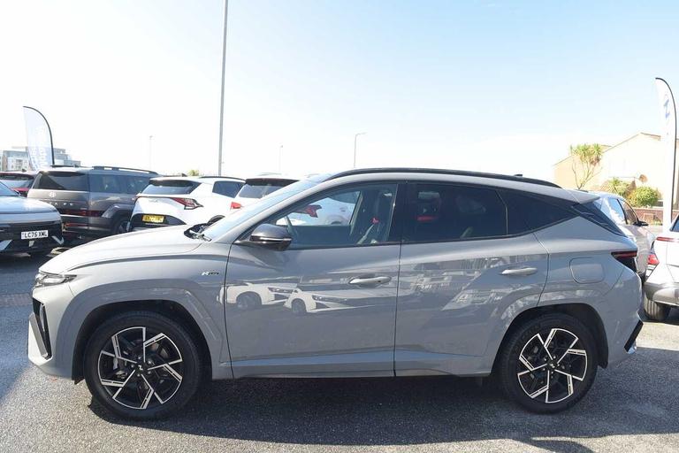Used Hyundai TUCSON CF24OWW 11