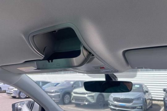 Skoda Karoq Photo modix-15f6887b7c6d785232b5290c4fb59eb6a2b0e95a.jpg
