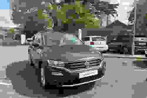 Volkswagen T-ROC Photo modix-170d844dd1844ac9b853261a0c00d02d319ef3c0.jpg