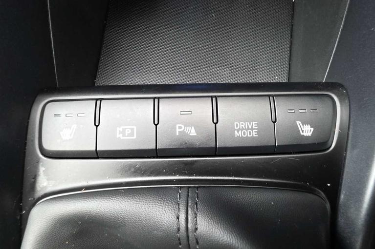 Used Hyundai i20 WO25TGX 18
