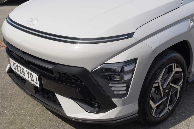 Used Hyundai KONA GX26YDJ 12